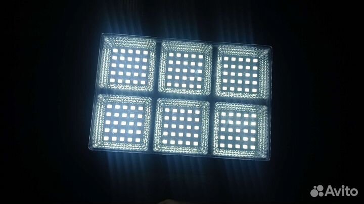 Фонарь на дистационной солнечной батарее yg-1759