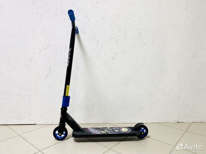 Трюковой самокат