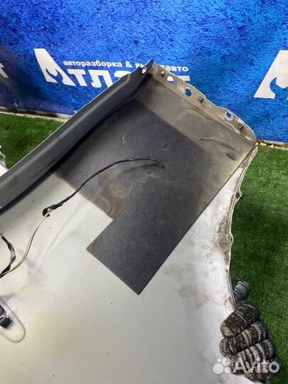 Крыло переднее правое Bmw 1 E87 N43 2010