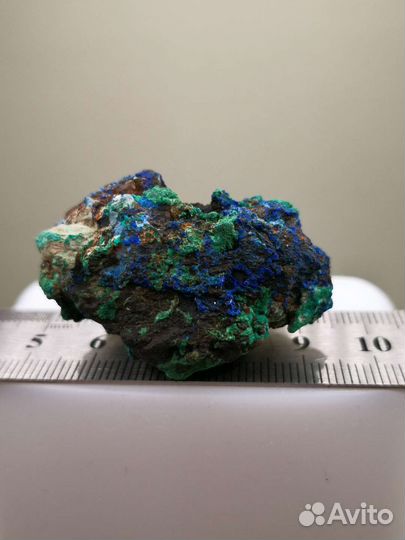 Азурит, малахит, гётит