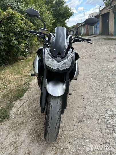Kawasaki z1000