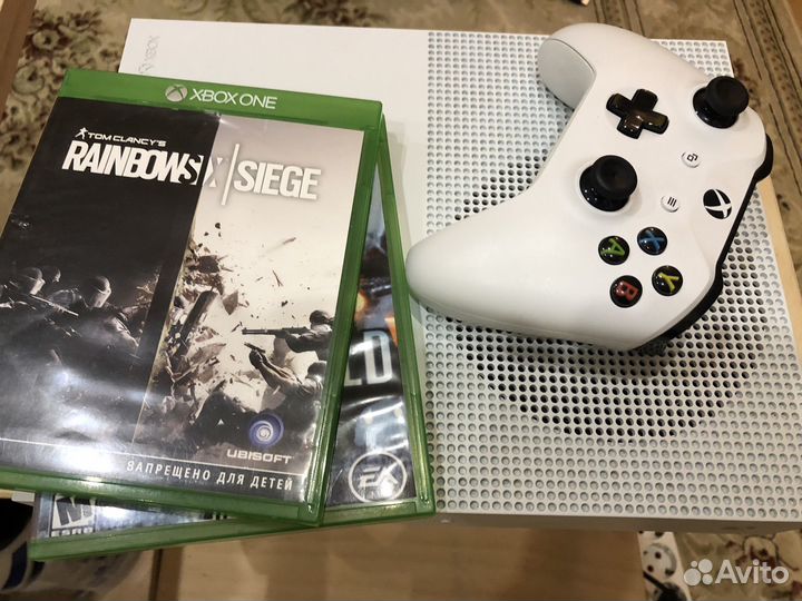 Xbox One s 1tb с играми