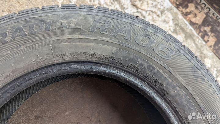 Hankook Radial RA08 215/70 R16C 108
