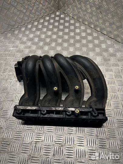 Коллектор впускной Mercedes-Benz E-class (w211)