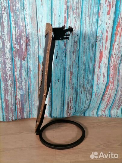 Кованый щит Лев