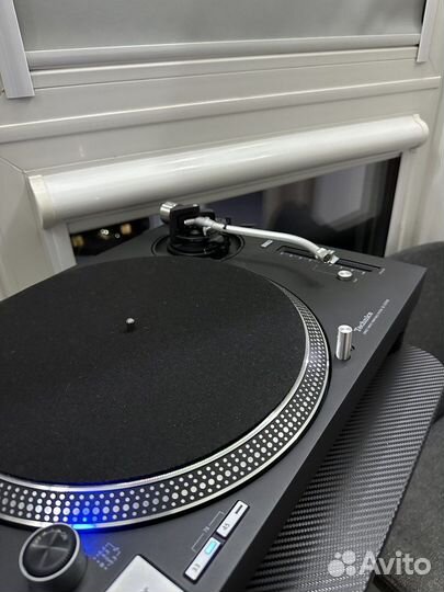 Виниловый проигрыватель technics