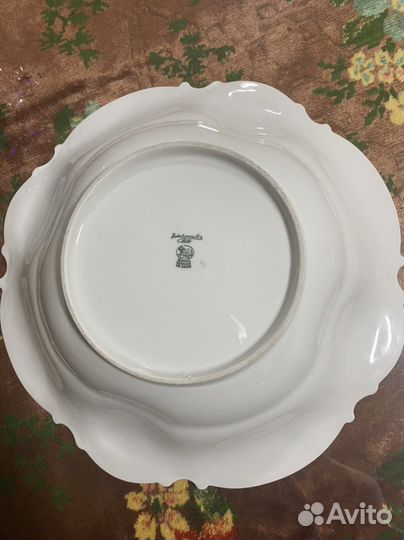 Антикварная тарелка