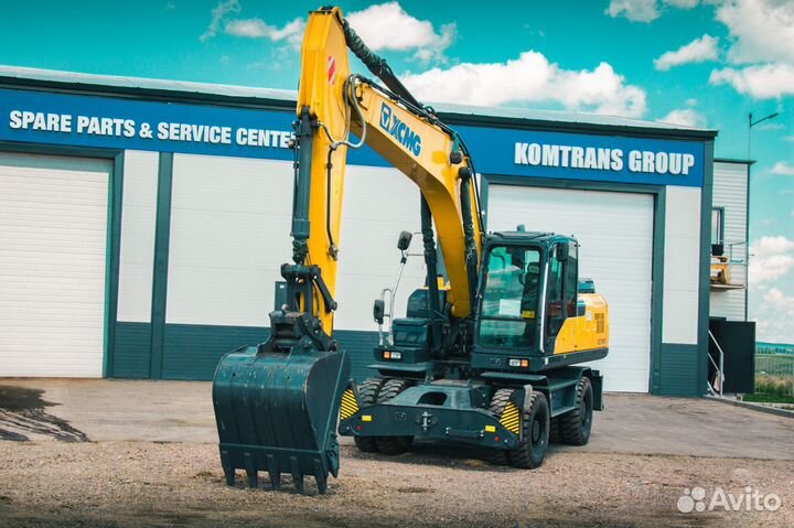 Колёсный экскаватор XCMG XE210WD, 2023