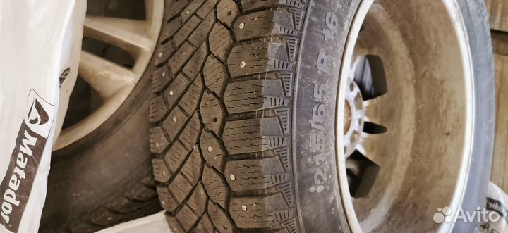 Continental Conti4x4IceContact 215/65 R16