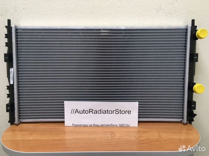 Радиатор охл. дв. Chrysler Sebring II 01