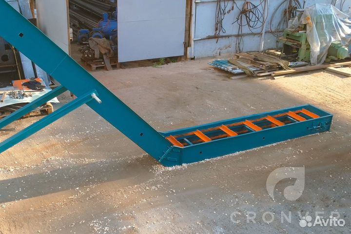 Скребковый транспортер L-образный двухцепной