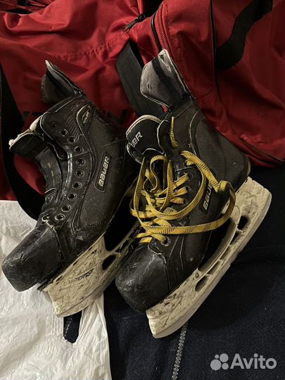 Хоккейные коньки bauer
