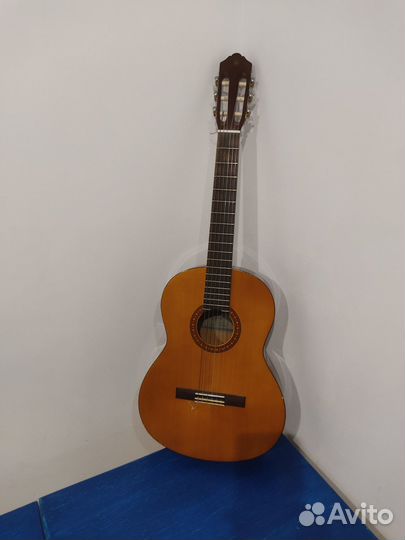 Классическая гитара Yamaha cs40