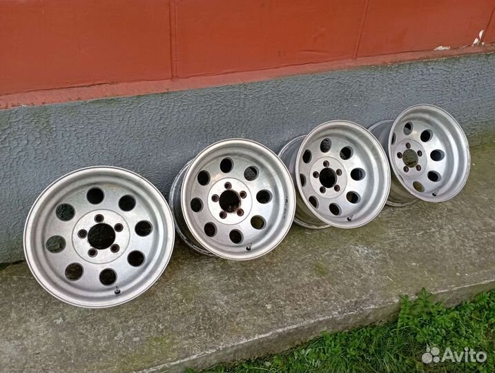 Mickey Thompson 8x15 Wrangler Cherokee всмпо ковка