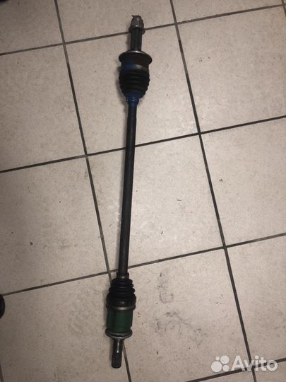 Митсубиси Оутлендер хл (2008) привод правый задний