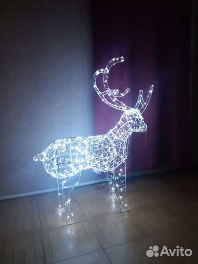 Светодиодный уличный олень