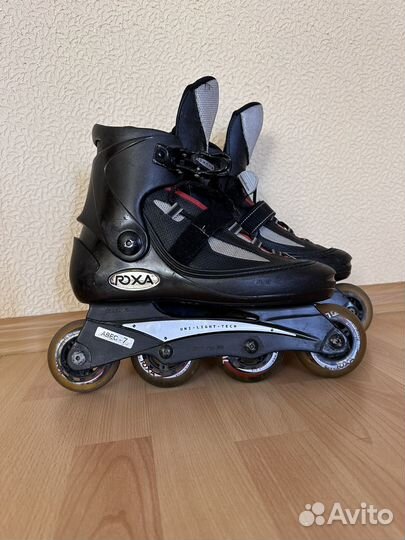 Роликовые коньки