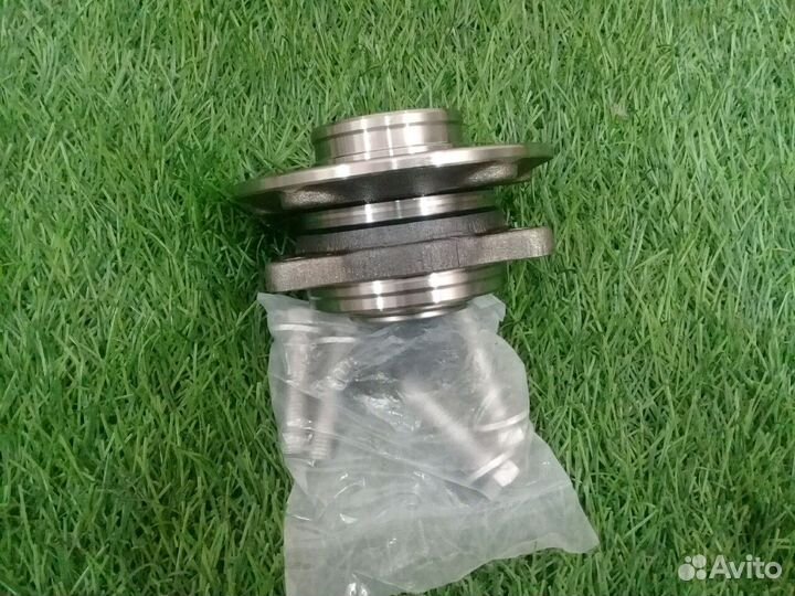 Ступица Volvo S60 2001- передняя новая