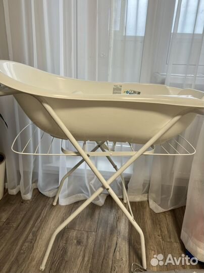 Ванночка с подставкой