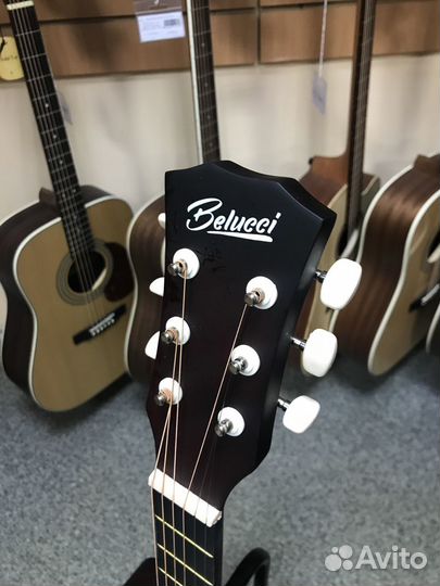 Акустическая гитара Belucci