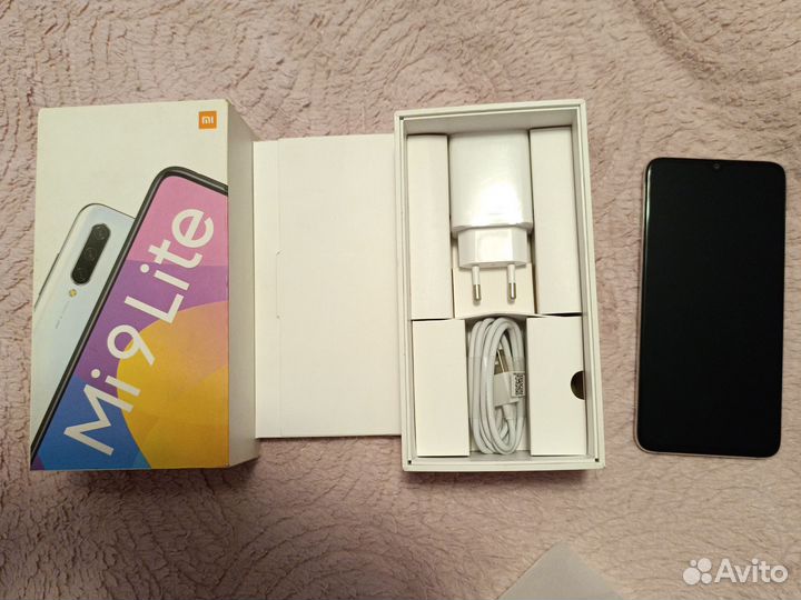 Xiaomi Mi 9 Lite, 6/128 ГБ