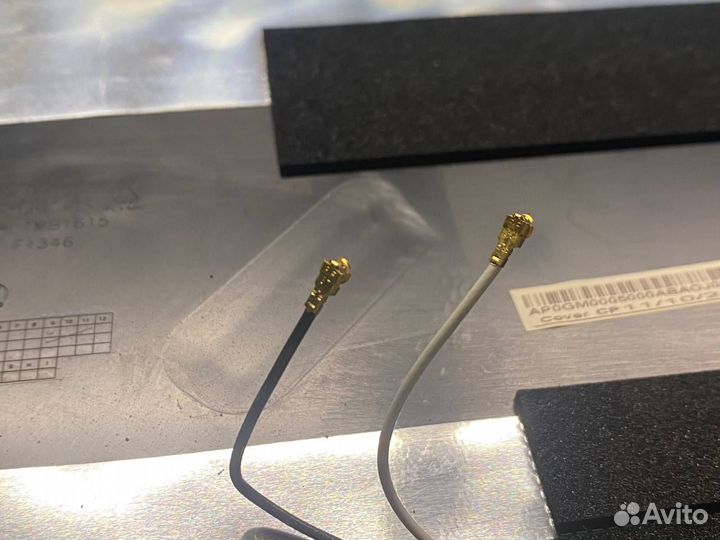 Крышка матрицы lenovo g570 с антеннами вай-фай