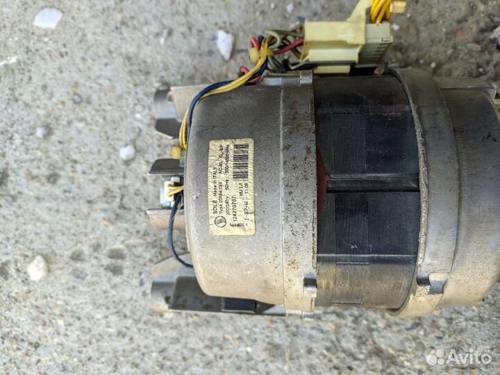 Электродвигатель от стиральной машины