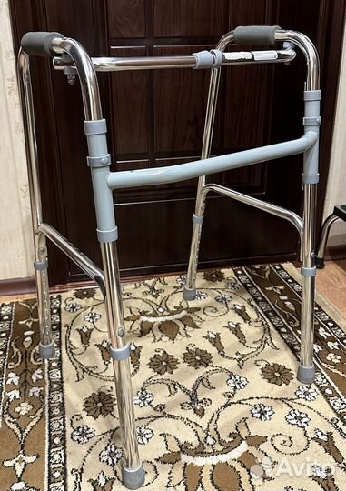 Ходунки инвалидные Армед YU710