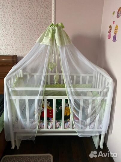 Детский комод и кроватка