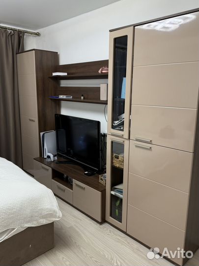 Стенка со шкафом