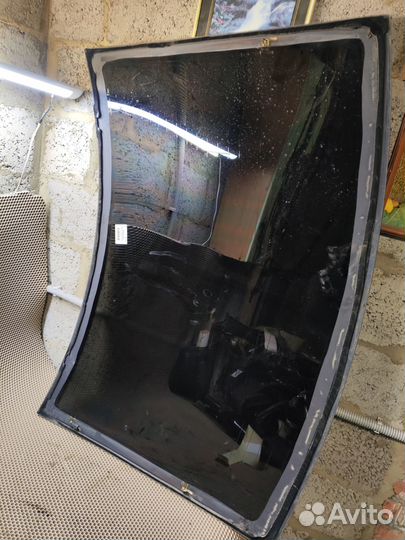 Стекло лобовое заднее lifan Solano