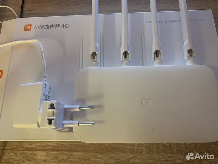 Wi-Fi роутер Xiaomi Mi WiFi Router 4C