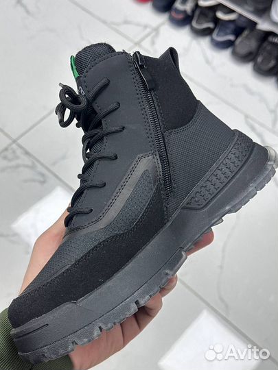 Ботинки новые детские на мальчика