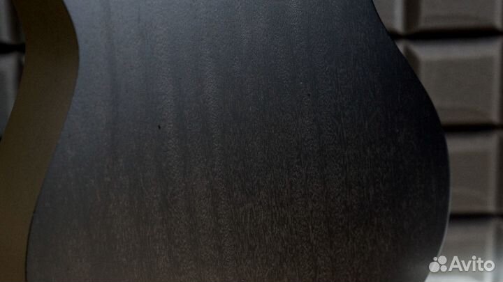 Акустическая гитара новая