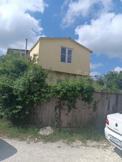 Дом 72 м² на участке 5 сот.
