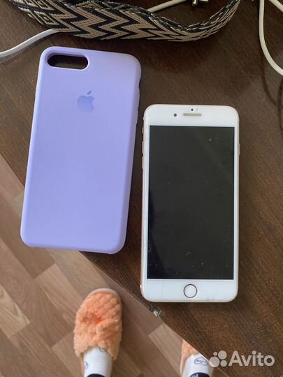 iPhone 8, 64 ГБ