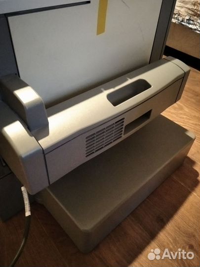 Принтер HP5200dtn