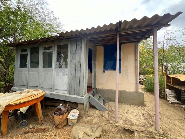 Дом 11 м² на участке 8,4 сот.