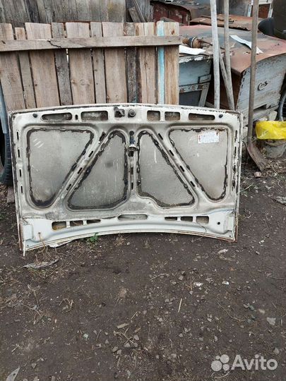 Крашка короткокрылая(капот) ваз 08, 09)