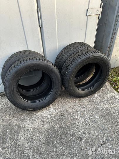 Nokian Tyres Hakkapeliitta 7 SUV 235/65 R17 108T