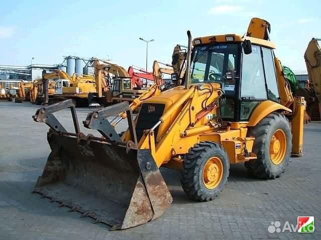 Экскаватор погрузчик JCB