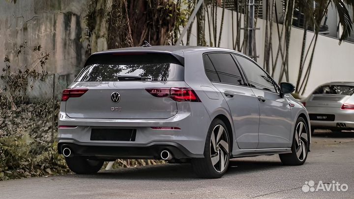 Body-kit GTI Volkswagen Golf MK8 (CD) (2019-2024)