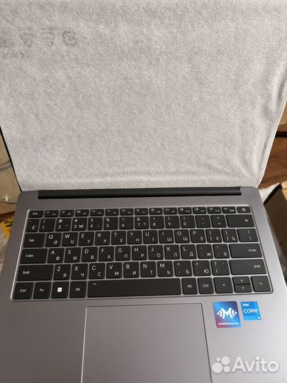 Ноутбук Honor magicbook 14