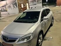 Opel Astra 1.4 MT, 2011, 228 000 км, с пробегом, цена 750 000 руб.