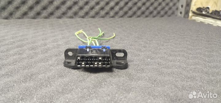 Диагностический разъем OBD 2