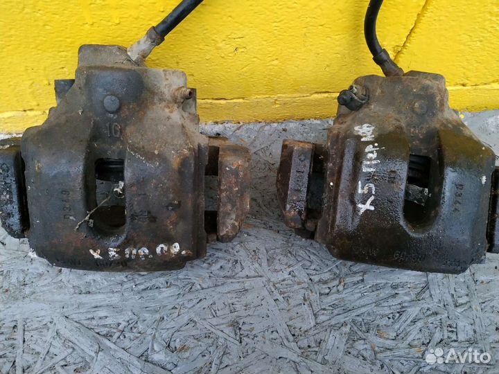 Бмв е53 х5 суппорт передний