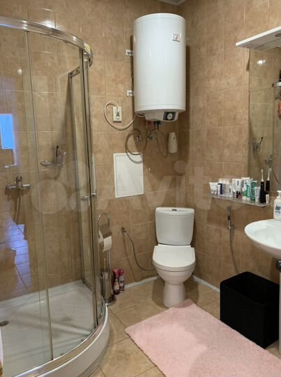 2-к. квартира, 52 м², 6/6 эт.