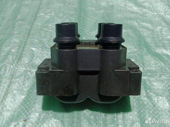 Катушка зажигания Ford Mondeo 1