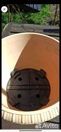 Большой вазон кашпо на колёсах