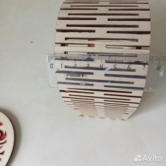 Шкатулка для украшений из дерева